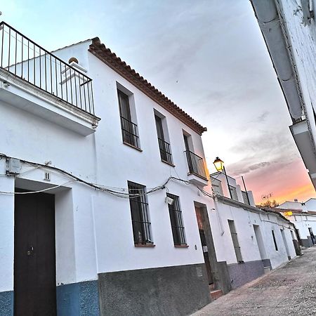 Casa Centenaria Con Encanto Zufre Exteriér fotografie